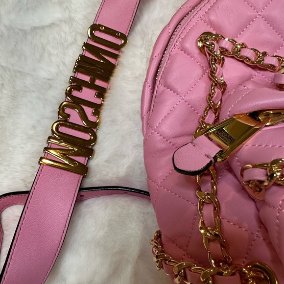 Moschino Pink Quilted Women\'s back Bag-with dust bag
